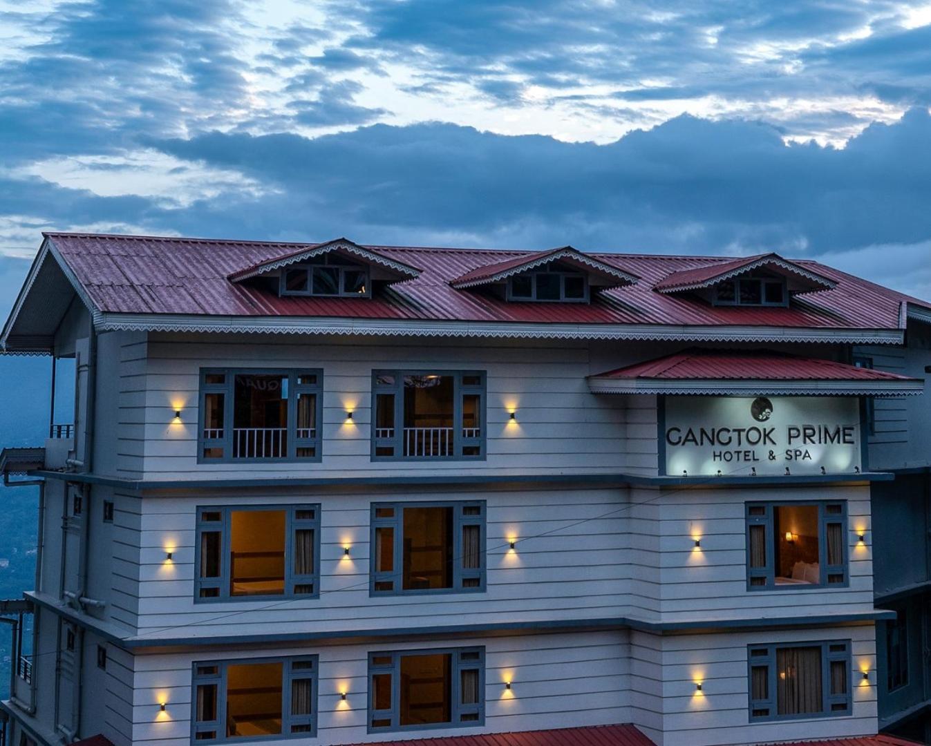Avianna Prime & Hotel