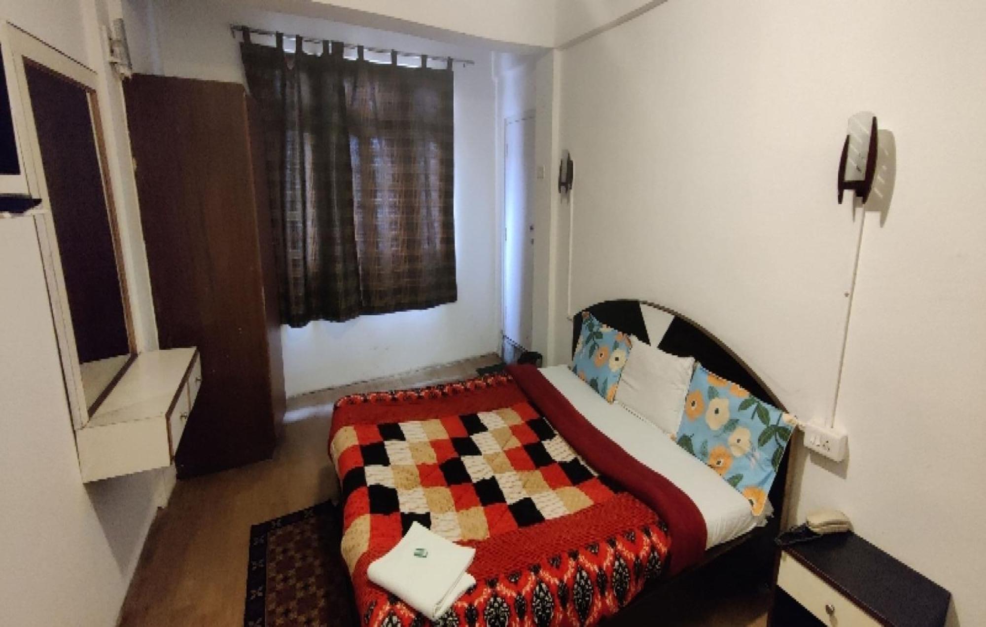 Hotel Capital O 8272 Pratigya Residency Gangtok