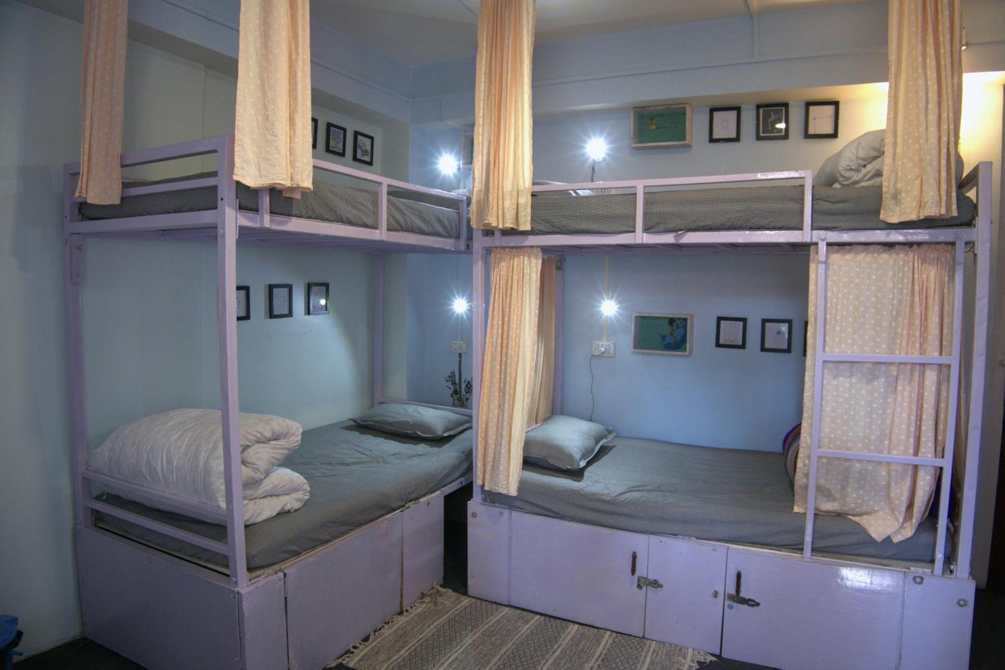 Tag Along 2 0 Hostel *
