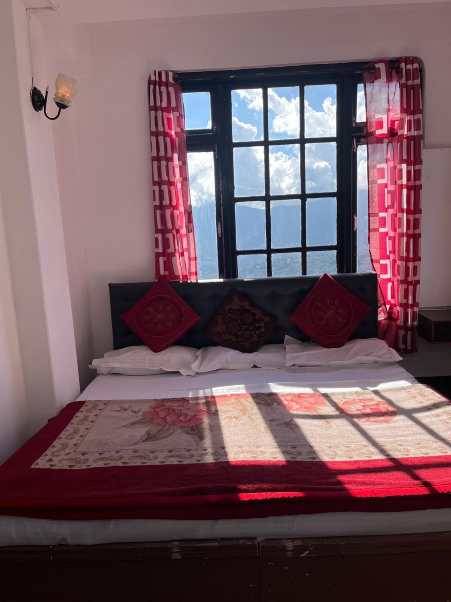 The Oasis & Restaurant Gangtok