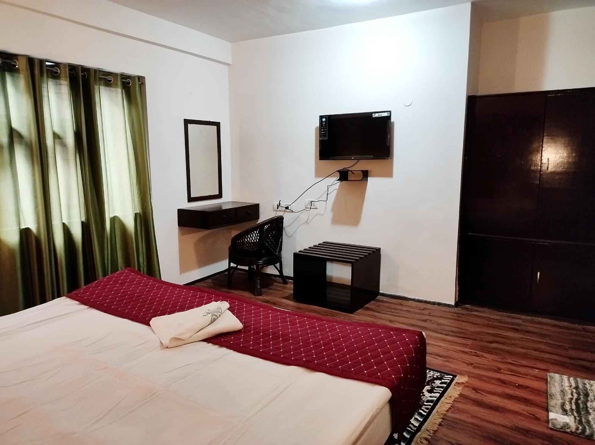 Hotel Bamboo Grove
