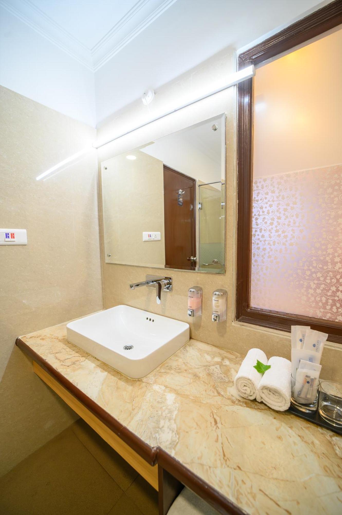 Hotel Sinclairs 3*