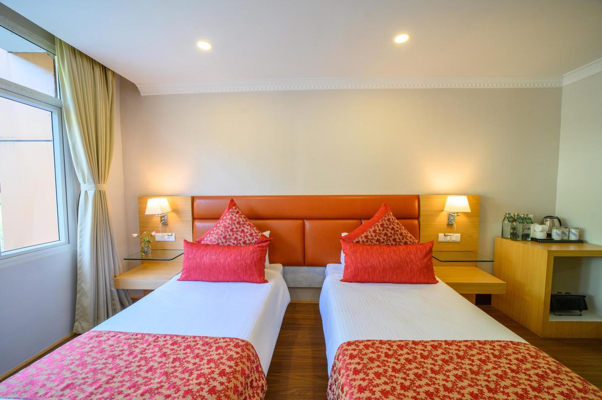 Sinclairs Hotel 3*