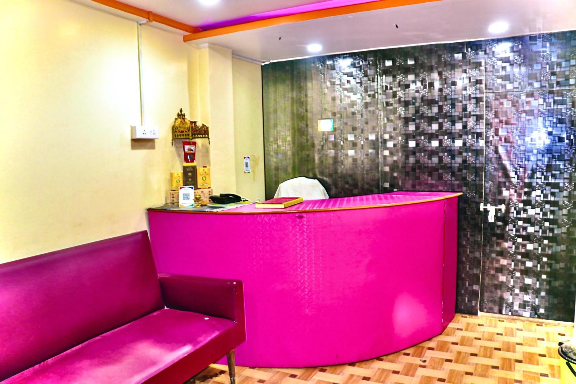 Hotel Pink Orchid 2*