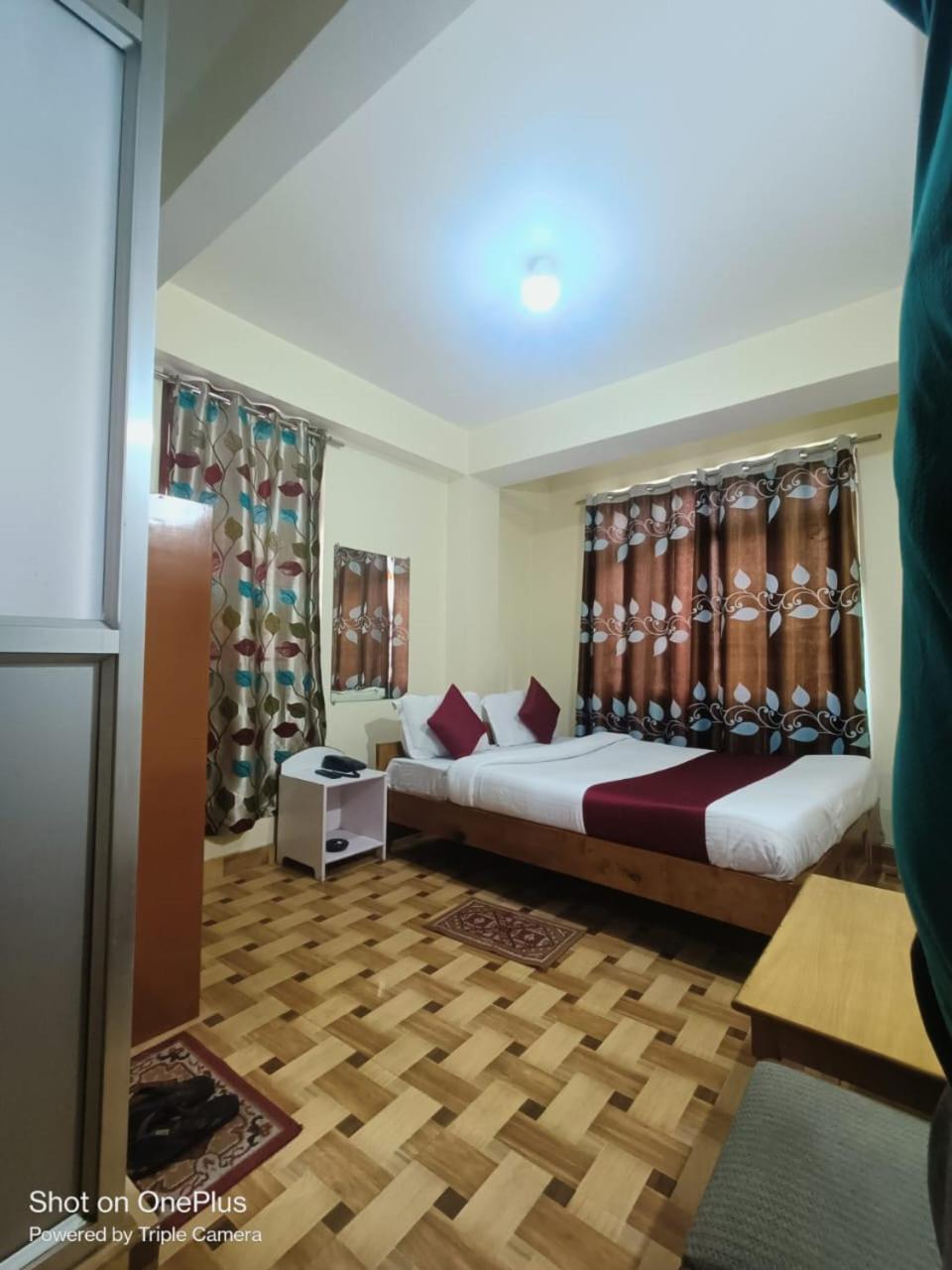 Hotel Pink Orchid Gangtok