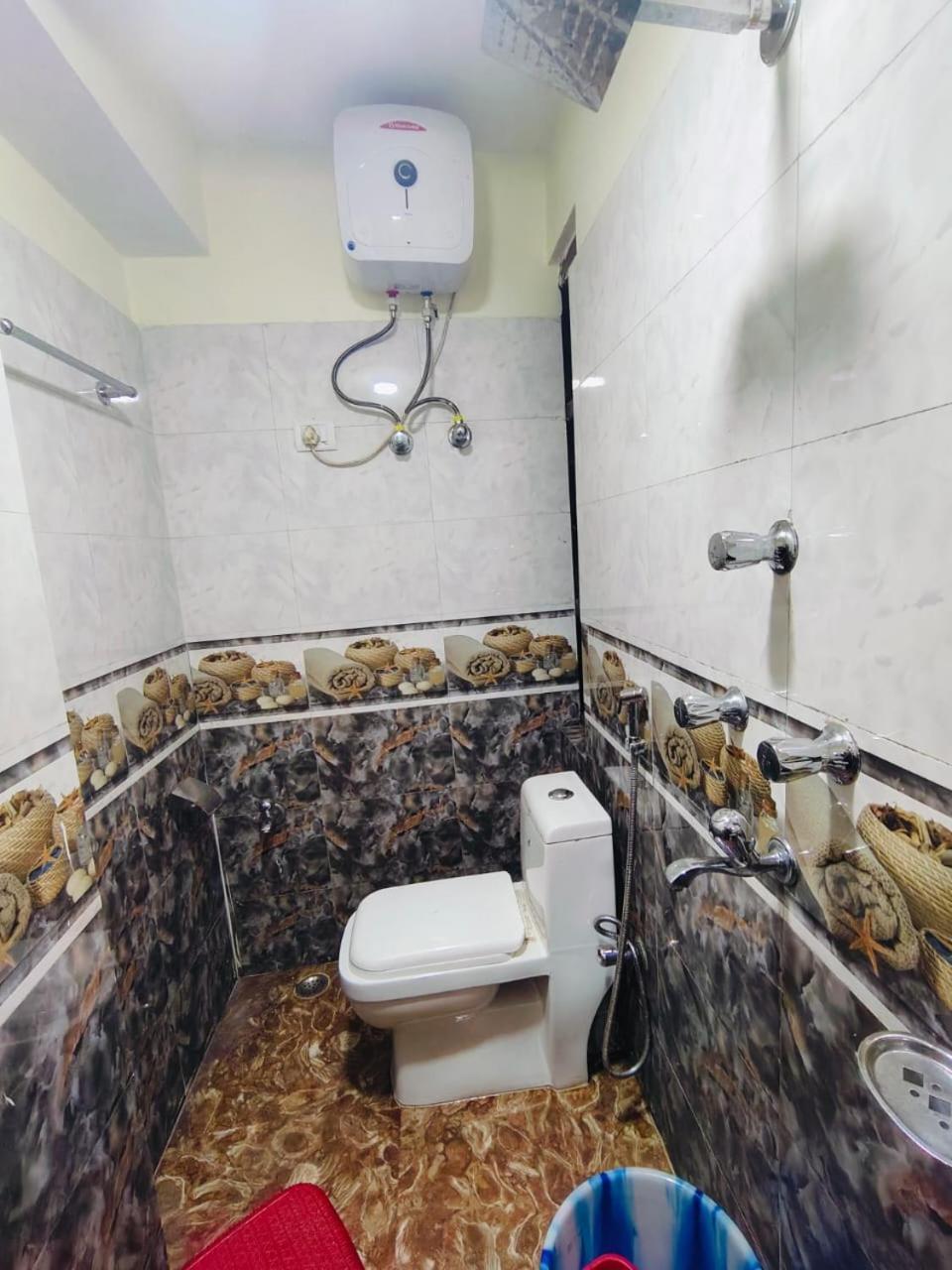 Hotel Cardamom Residency