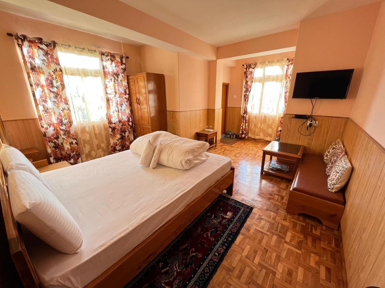 Alpine Guest house Gangtok