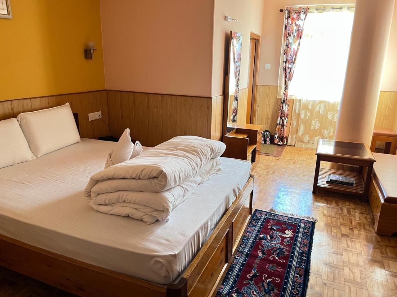 Alpine Guest house *
