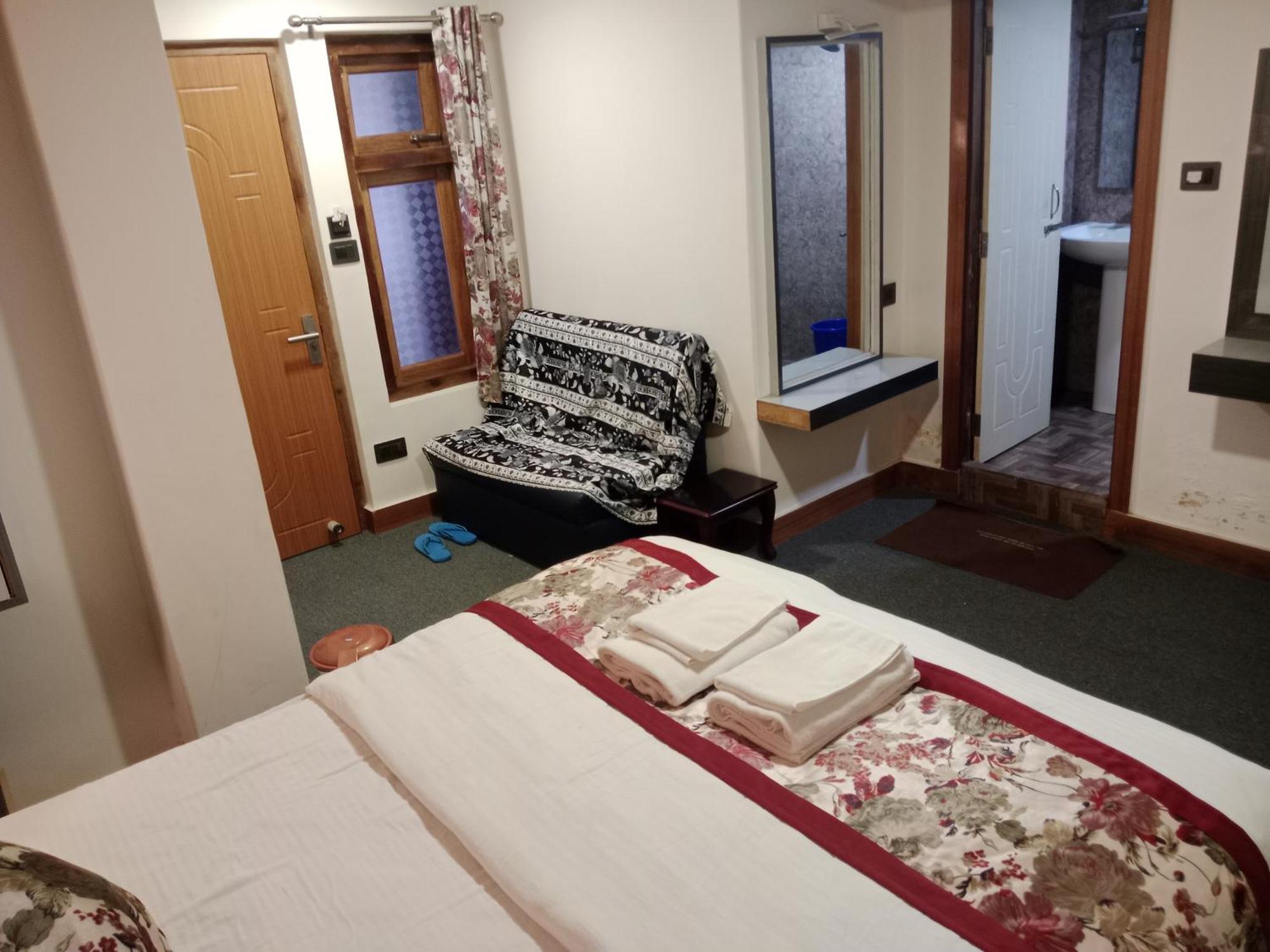 Hotel Urban *