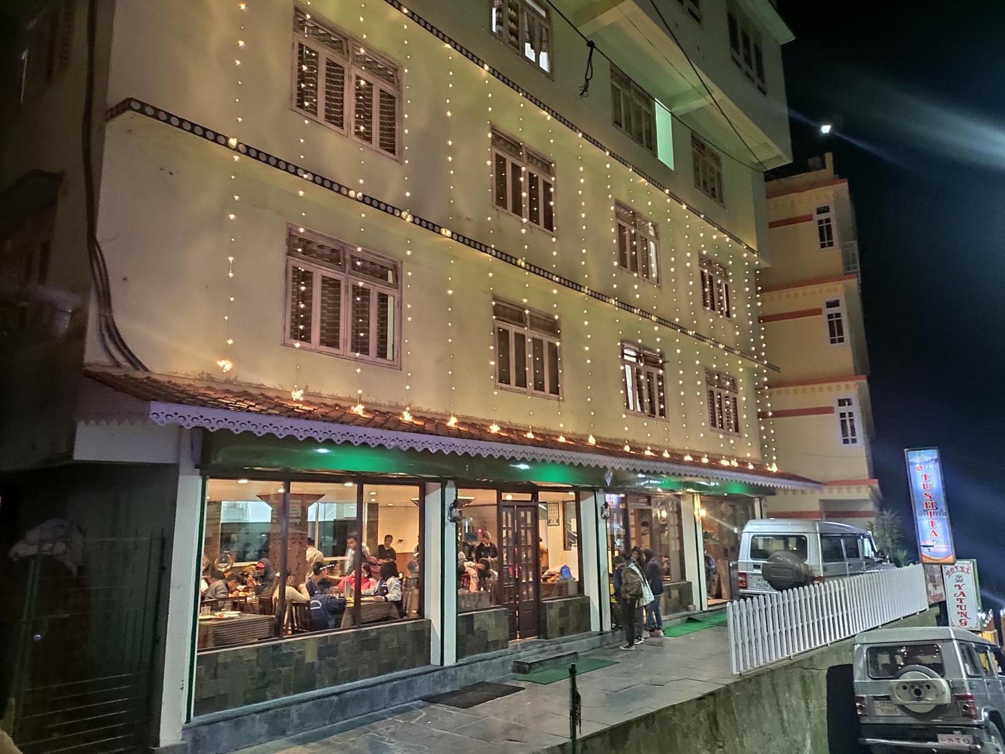 Kg Tusheta - 200 Mtrs From Mg Marg Hotel
