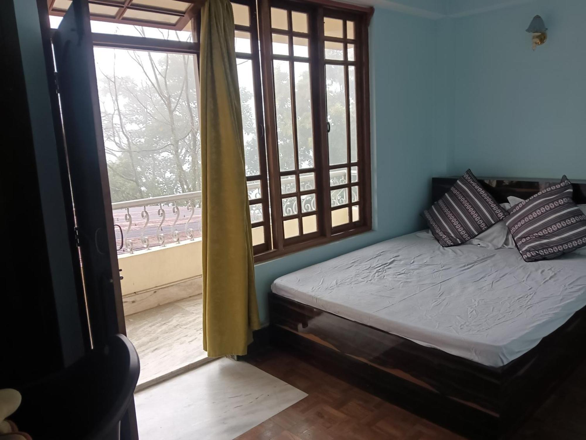 Ronglyang Near Mg Road Homestay
