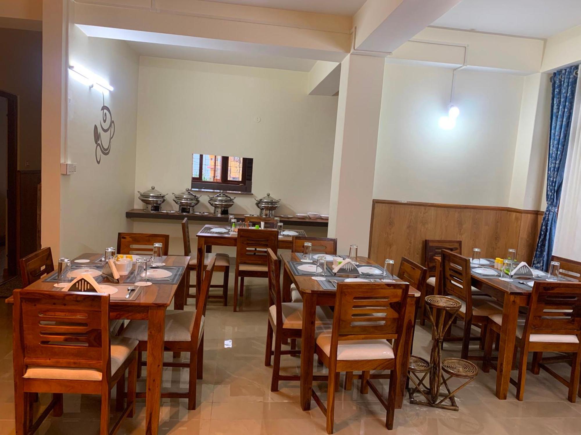 Guest house O Urvi Griham *