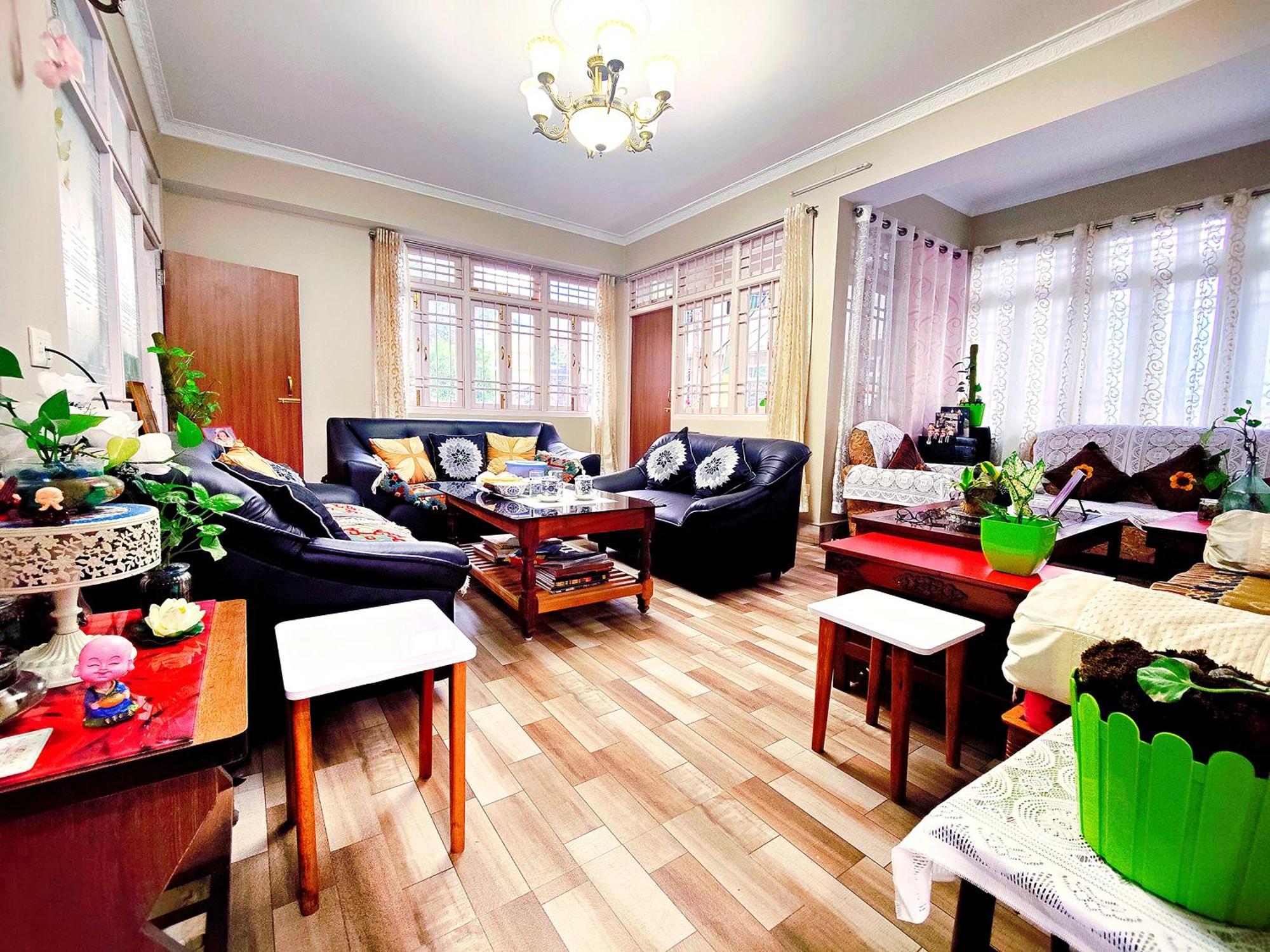 Jo'stel Thinong's - Near Mg Marg Gangtok