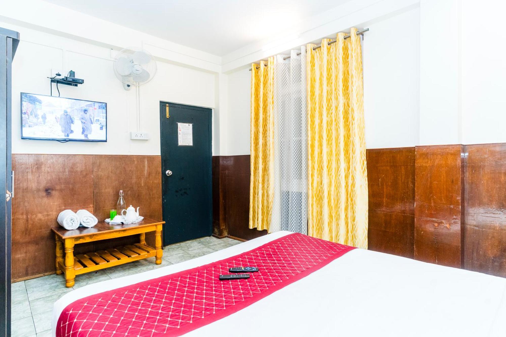 Sparrow Juniper Tree 2 Min Walk To Mg Marg Hotel Gangtok