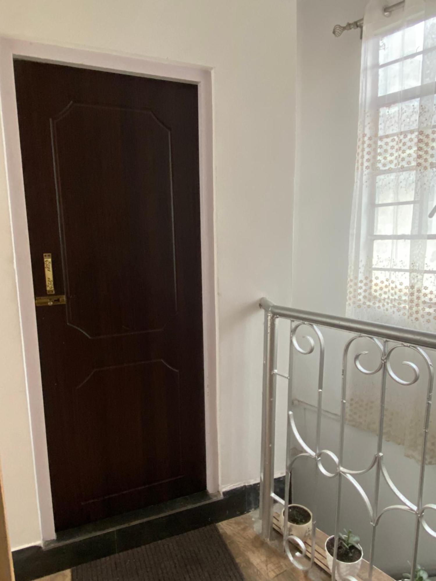 Noor Lyang Apartment
