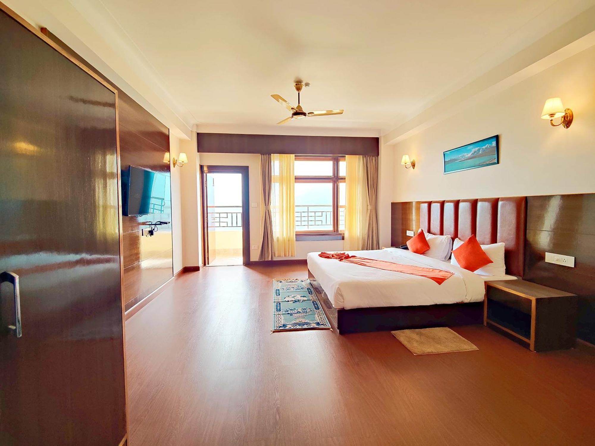 Tadong Tashi And Spa, 5*
