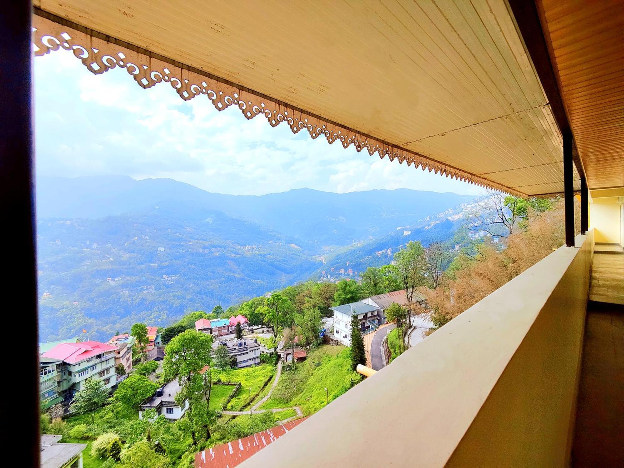 Hotel Tadong Tashi And Spa, 5*