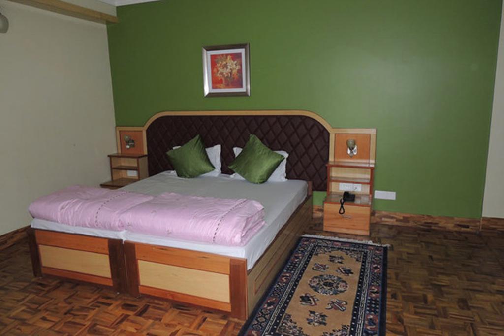 Misty Oak Hotel Gangtok