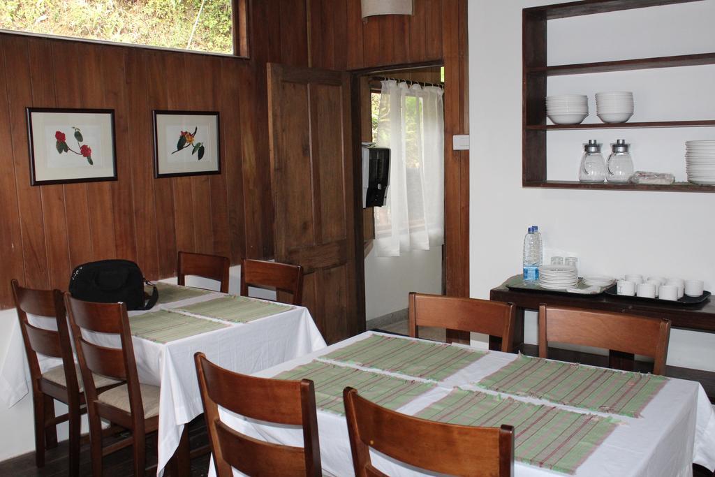 The Orchid Glade 3*