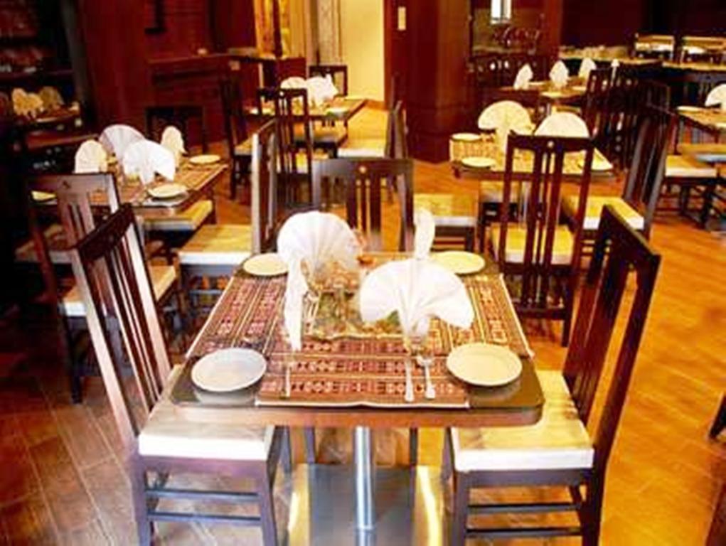 Sterling Hotel 4*