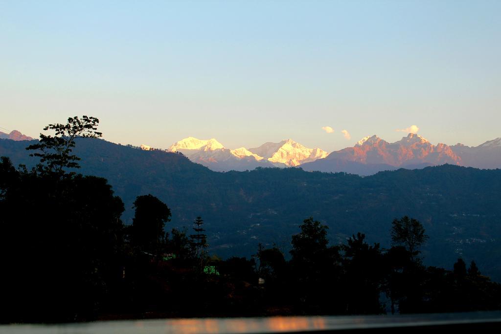 The Red Mud Chalet Hotel Gangtok