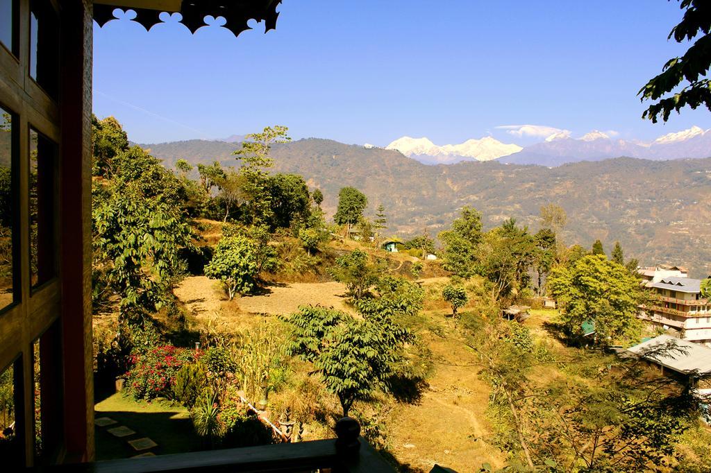 The Red Mud Chalet Hotel