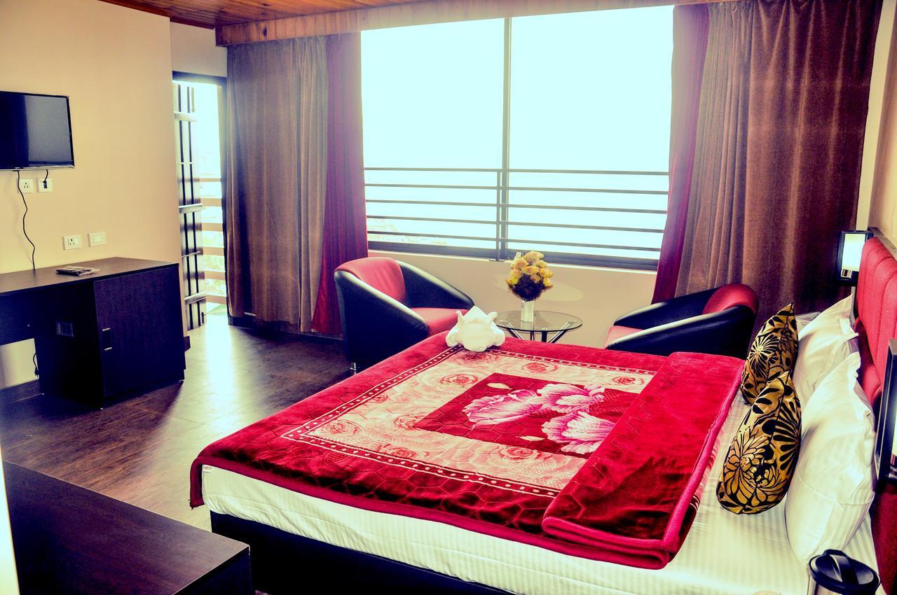 Jewel Of The East Residency & 3*