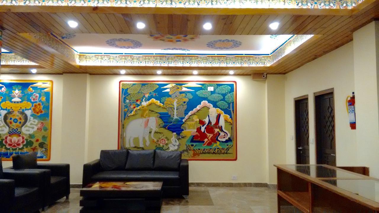 Jewel Of The East Residency & 3* Gangtok
