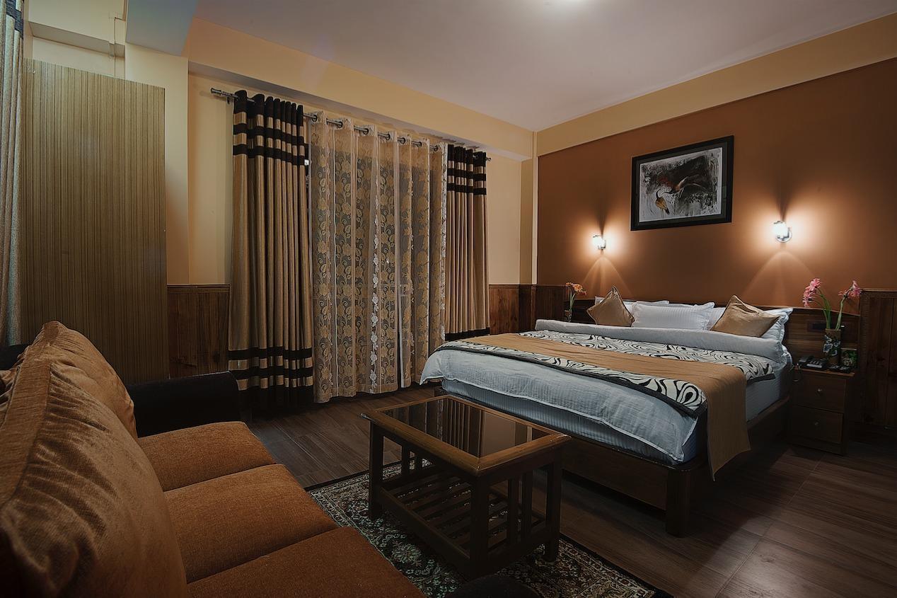 Helia Gangtok