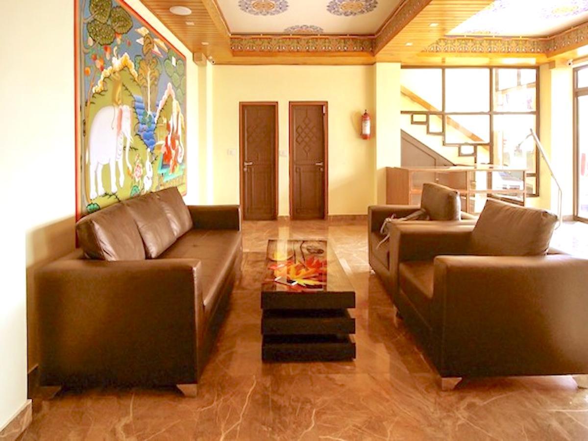 Jewel Of The East Residency & Hotel 3*