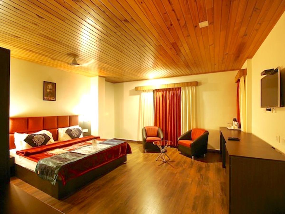 Jewel Of The East Residency & Hotel