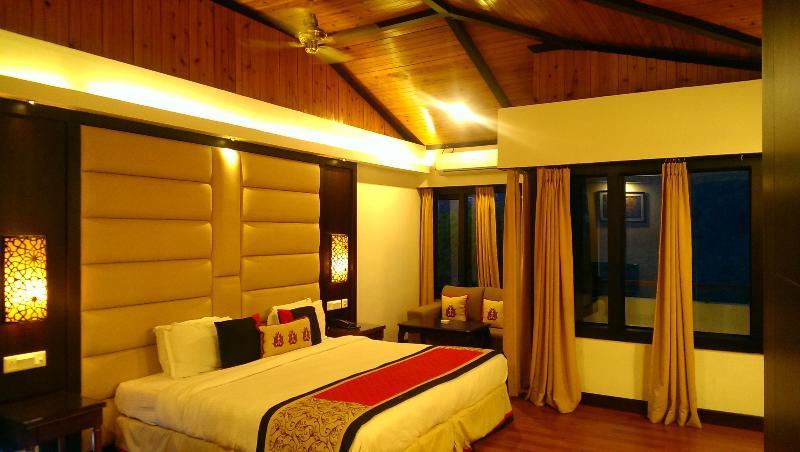 Hotel Orange Village 3*