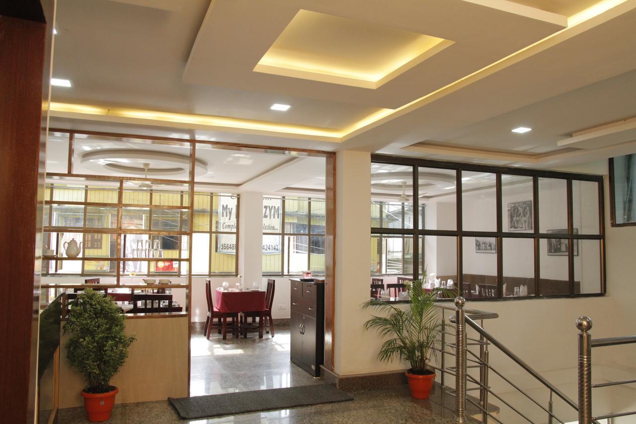 Hotel Twin Spring *