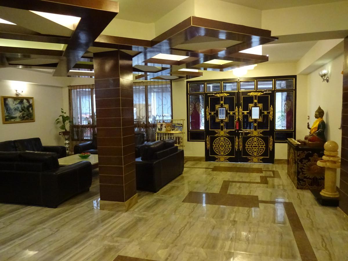 Jain Group Royal Orchid & Hotel 3*