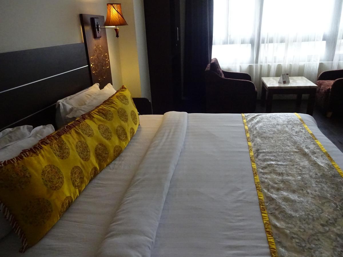 Jain Group Royal Orchid & 3*