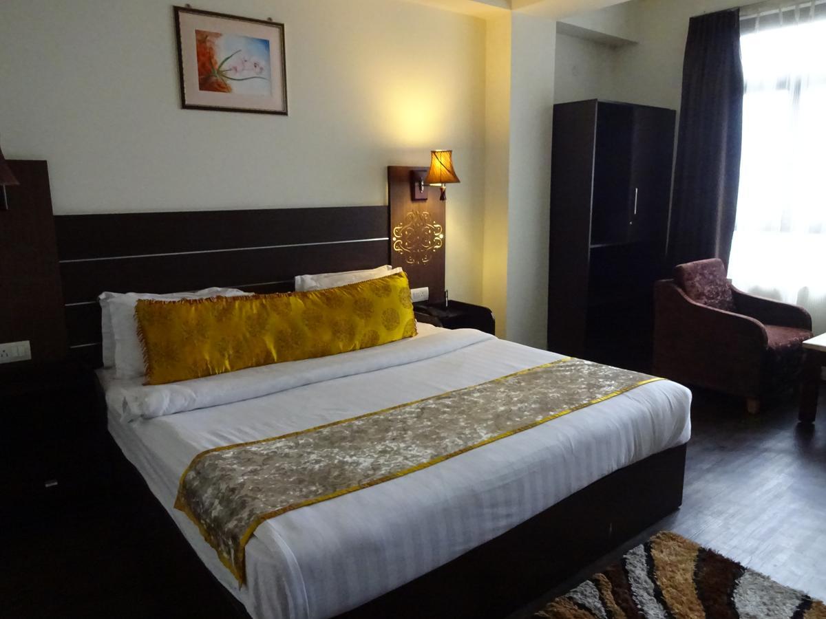 Jain Group Royal Orchid & 3*