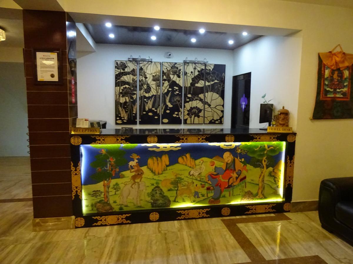 Hotel Jain Group Royal Orchid &