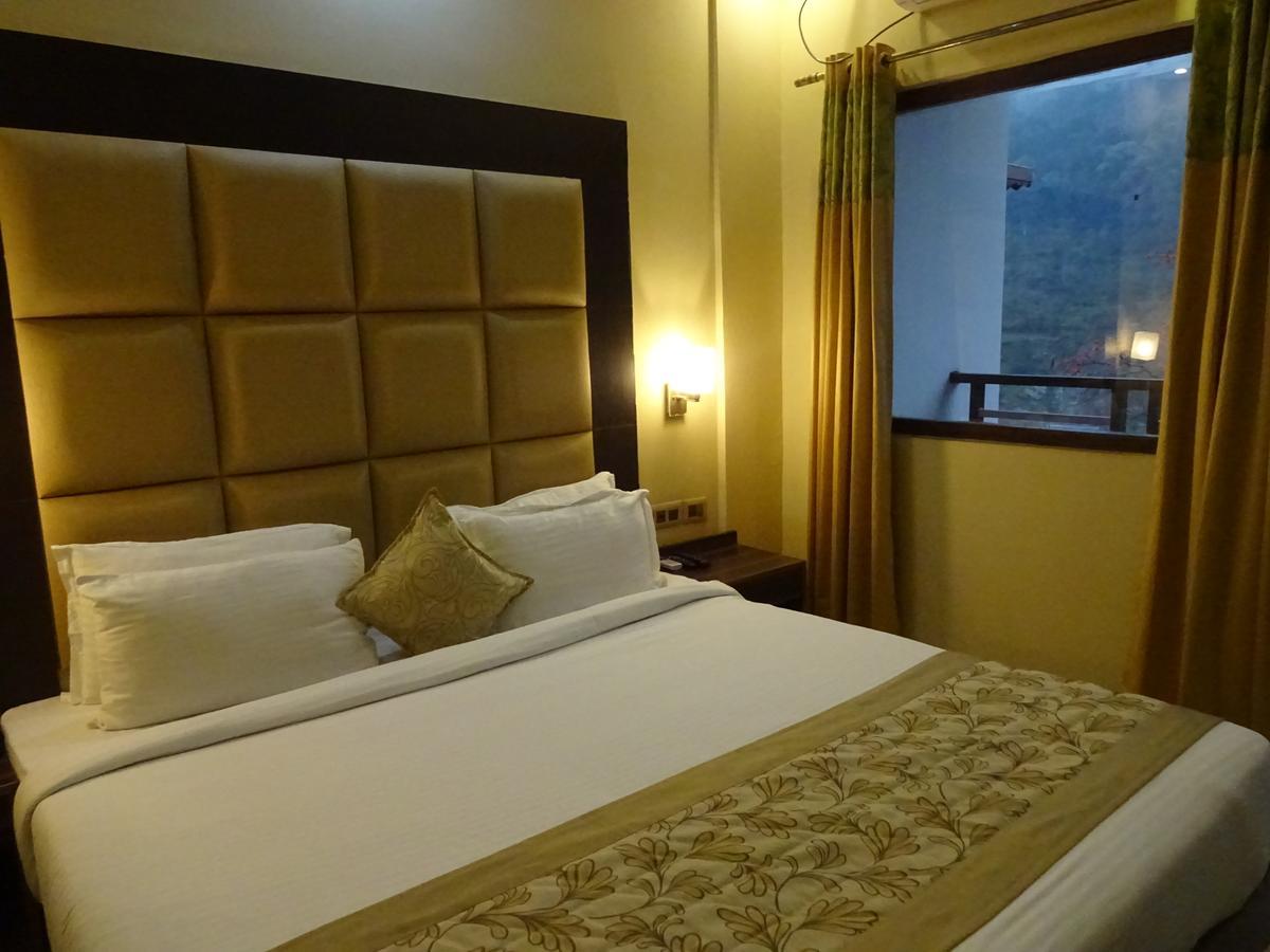 Terrace Valley Clarks Gangtok
