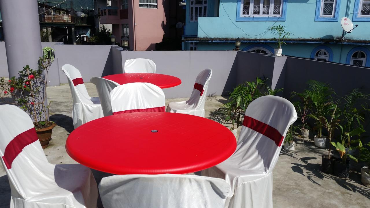 Oyo 8164 Hans Regency Inn