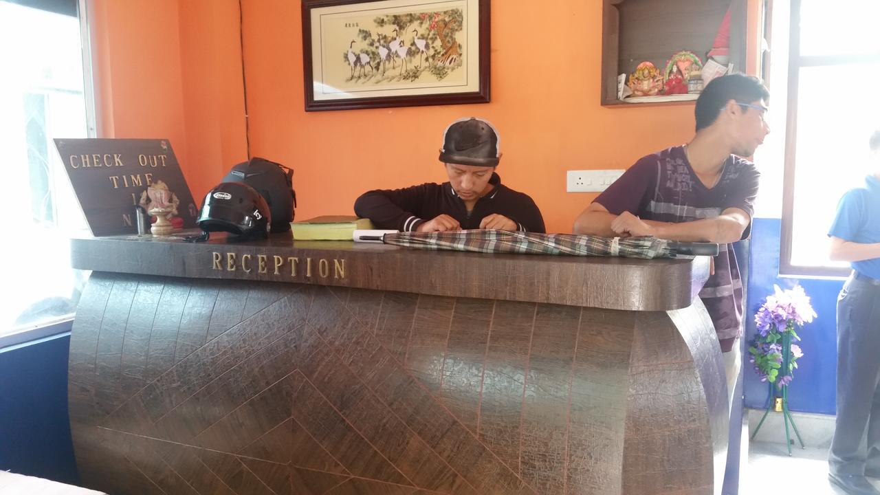 Oyo 8164 Hans Regency 3*