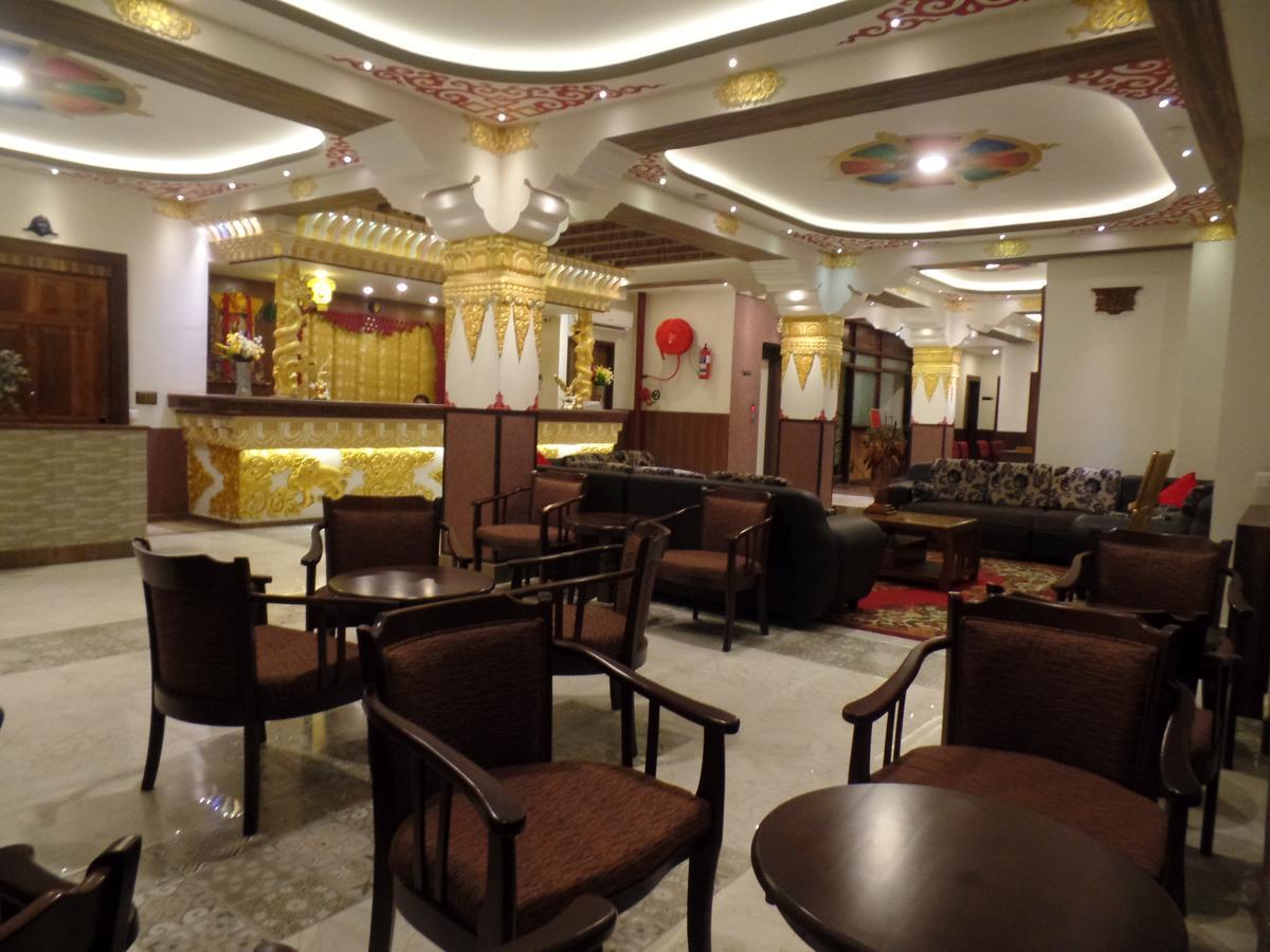 The Lindsay Cheu Den Inn