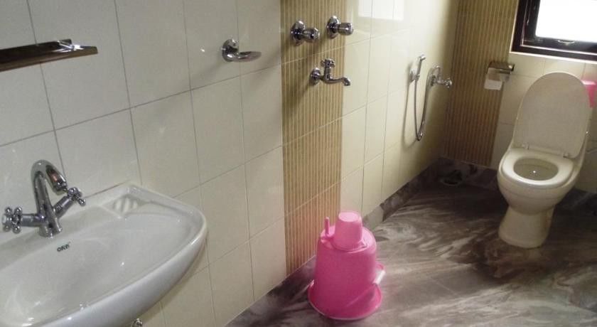 Hotel Dragon Inn Hotel 4*