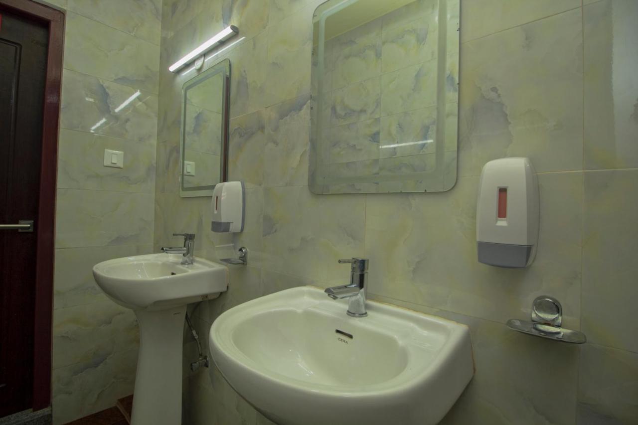 Green Hill Retreat Hotel