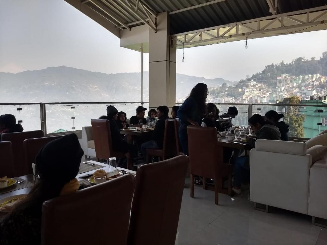 Hotel Allison Dechen & Palmo Gangtok