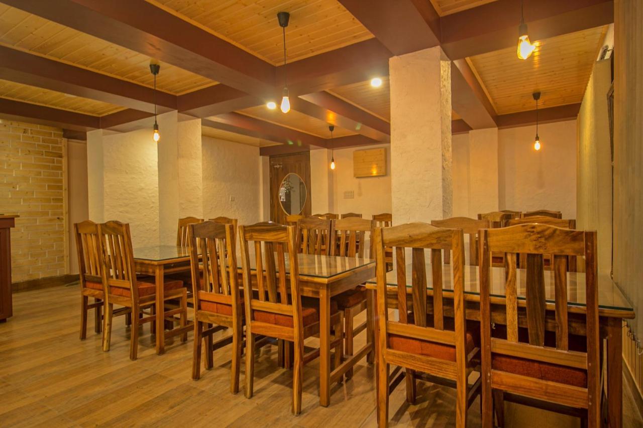 Hotel Oyo 22634 Maitreya Zimkhang
