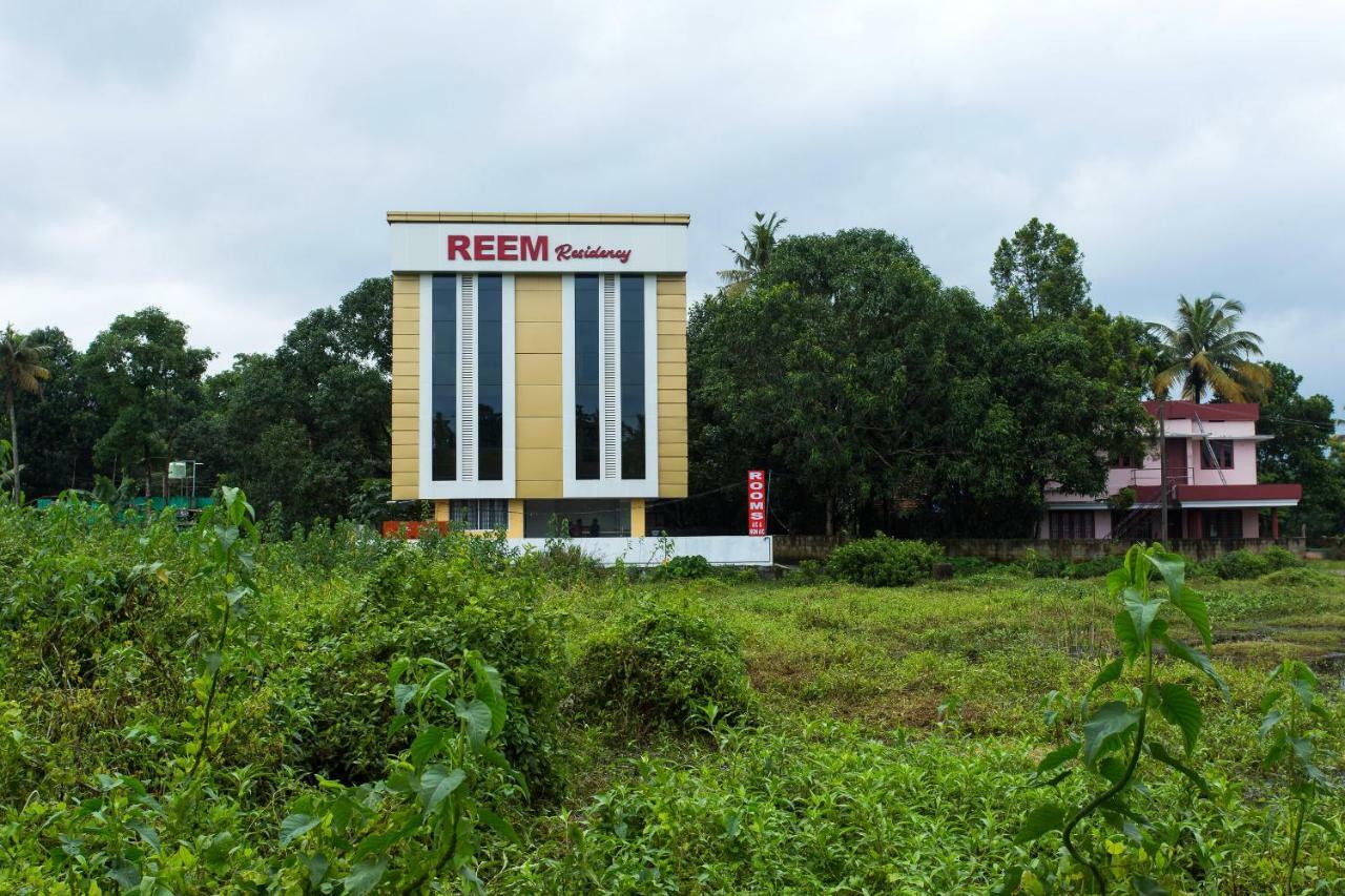 Oyo 28754 The Sunrise Residency Hotel 3*