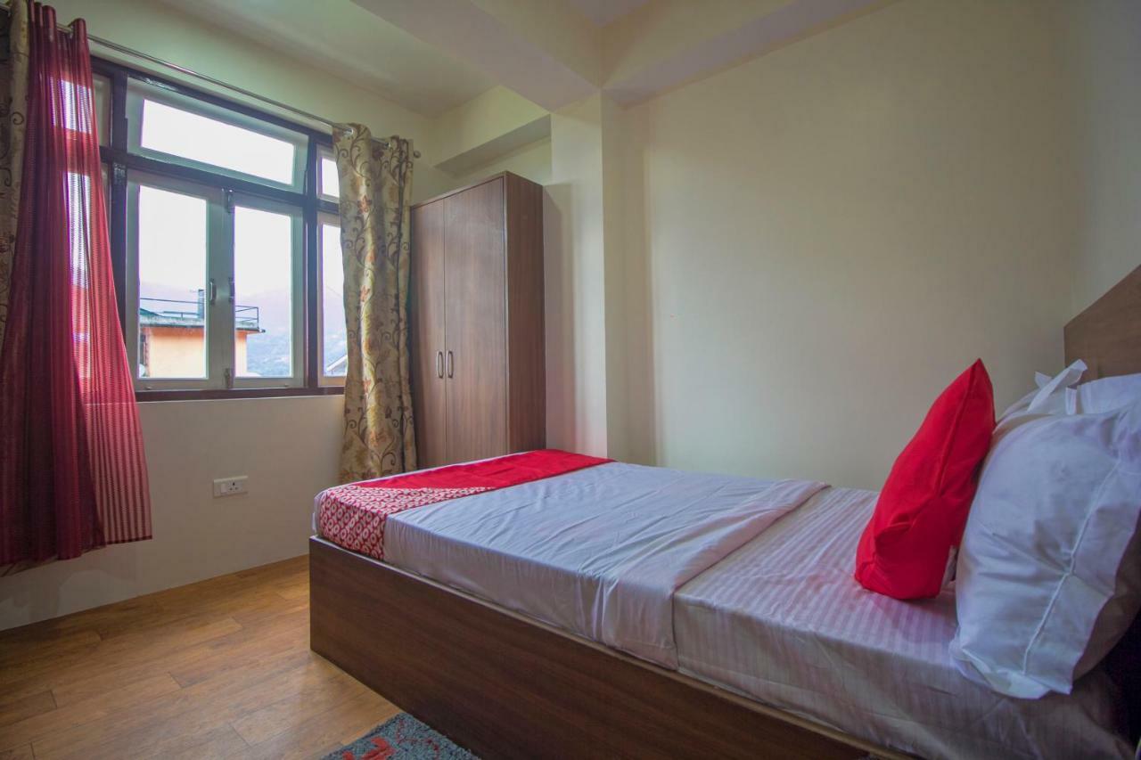 Oyo 22743 Rising Hotel Gangtok
