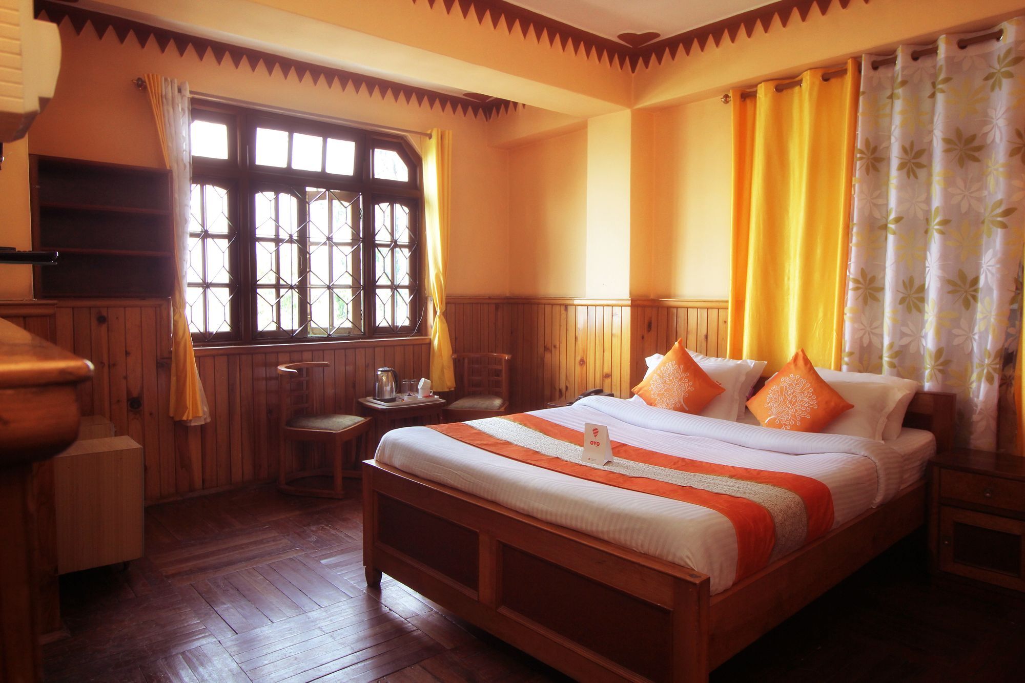 Hotel Oyo 8719 Deep Residency 2*