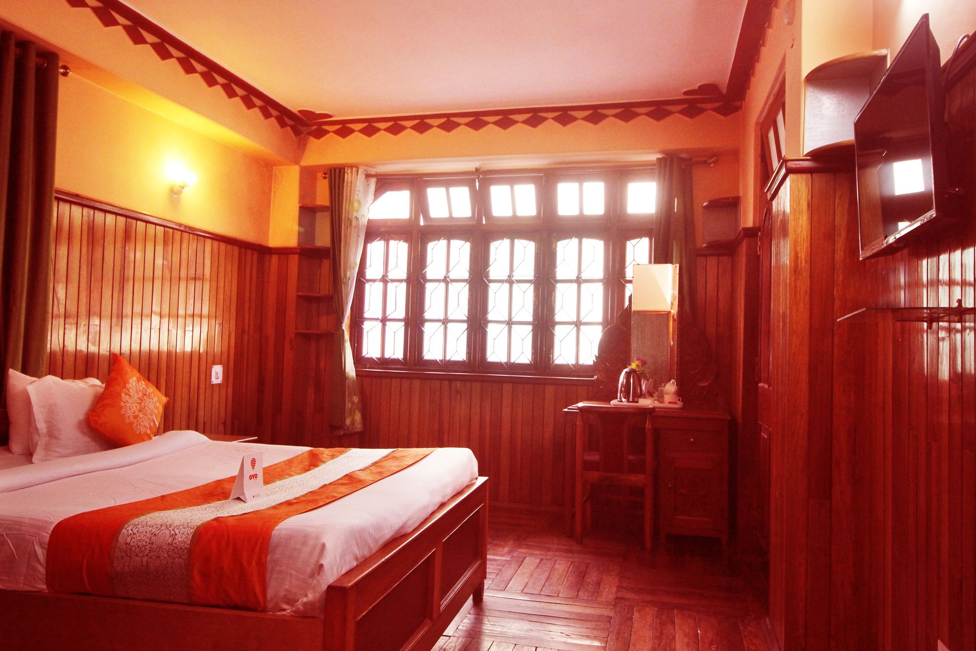 Hotel Oyo 8719 Deep Residency