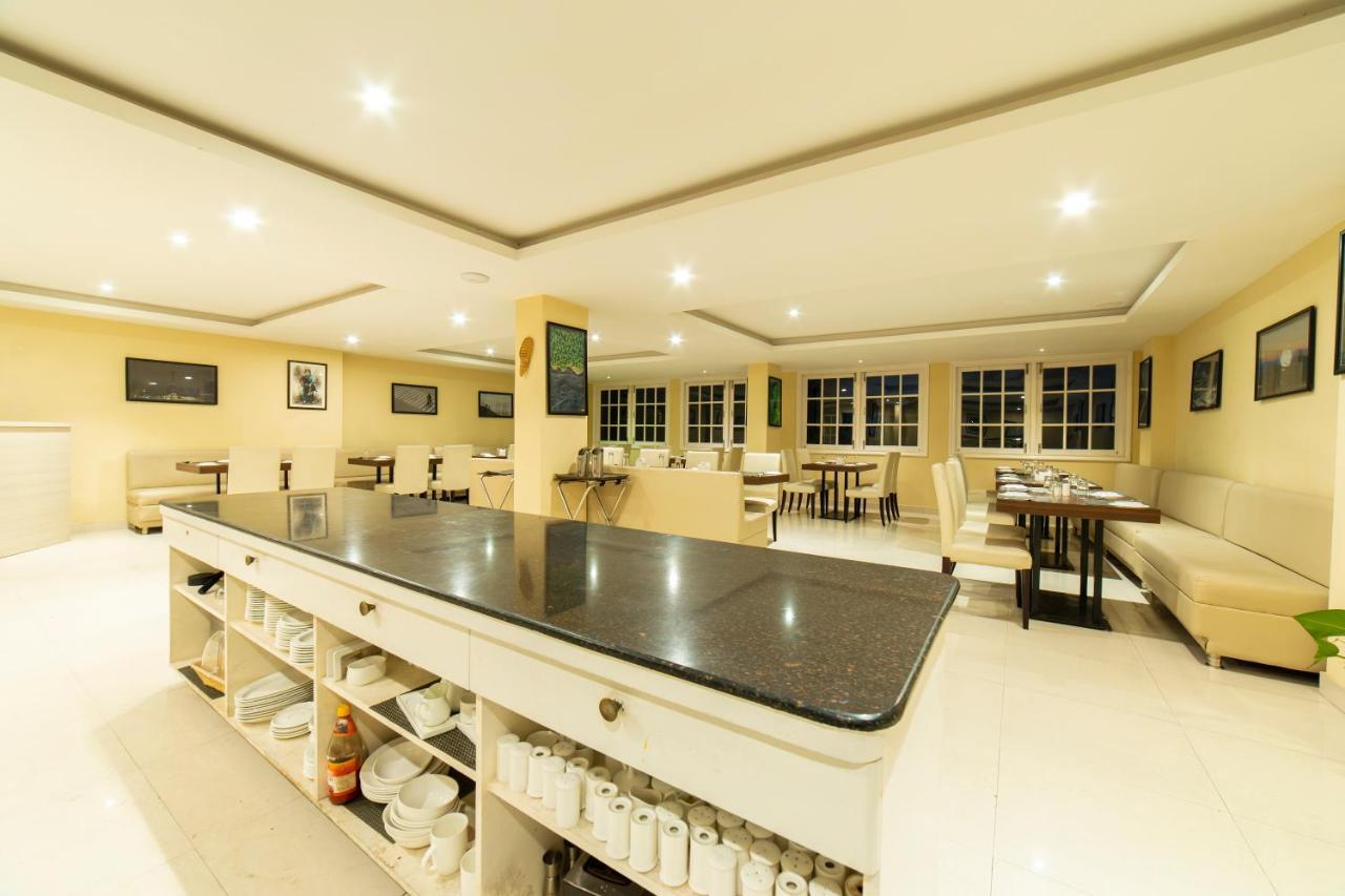 Cygnett La Maison Hotel 3*